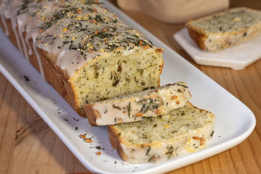 Cake au thé Genmaicha et citron