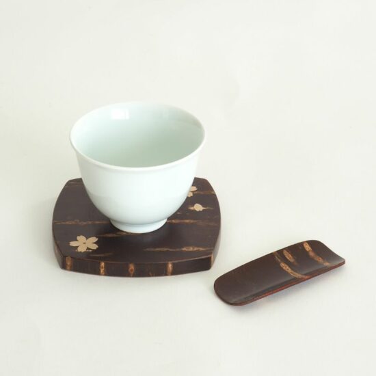 Tasse en porcelaine Hasami-yaki de Toubo AO “Seihakuji“