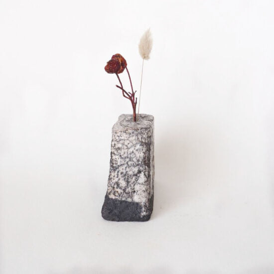 Petit Vase à fleur séchée, 岩壁 Iwakabé