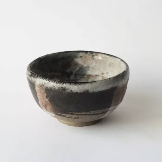 Bol à Matcha en grès de Mami Kanno « 淡雪 Awayuki »